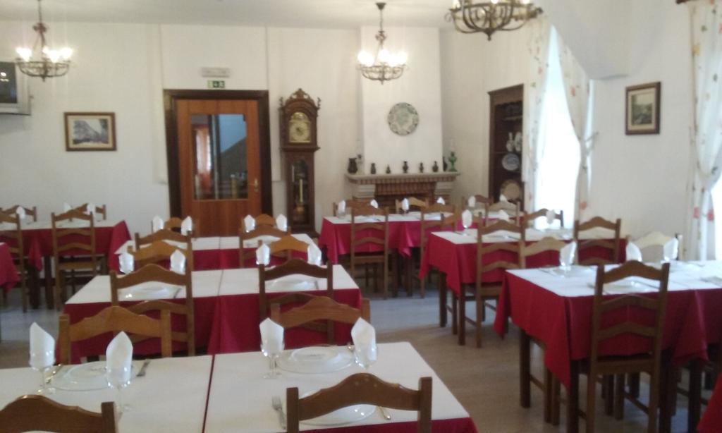 Pensao Avenida Hotel Пенакова Екстериор снимка