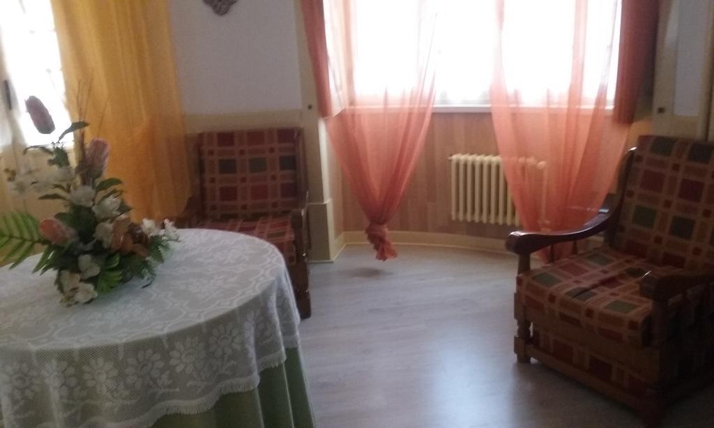 Pensao Avenida Hotel Пенакова Екстериор снимка